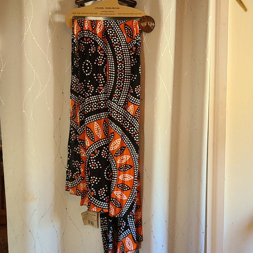 Sarong or shawl